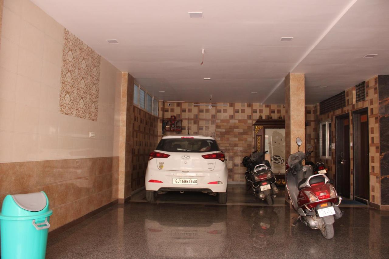 Maruti Group Of Hotels - Shri Naman Nathdwara Exterior photo