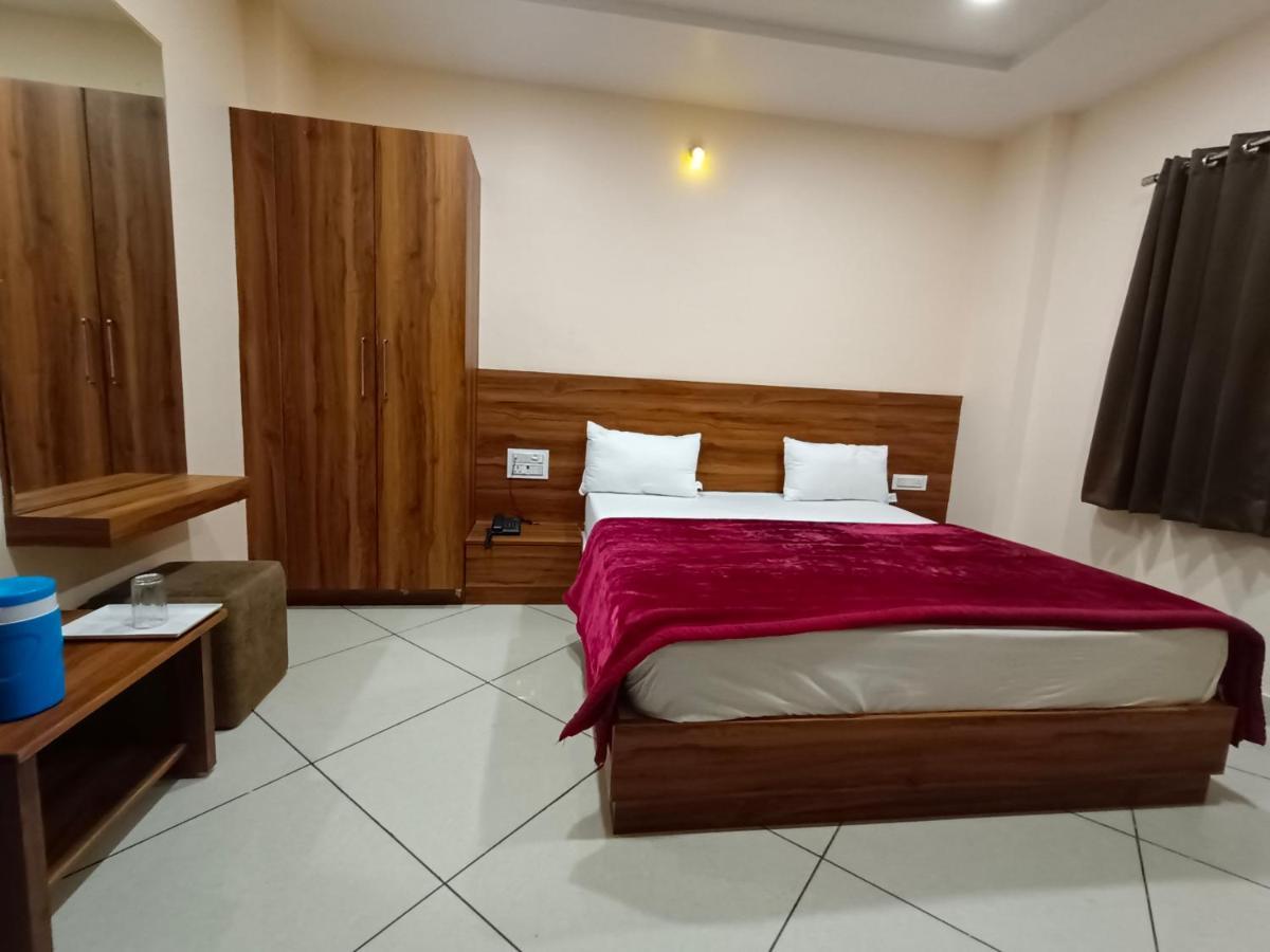 Maruti Group Of Hotels - Shri Naman Nathdwara Exterior photo