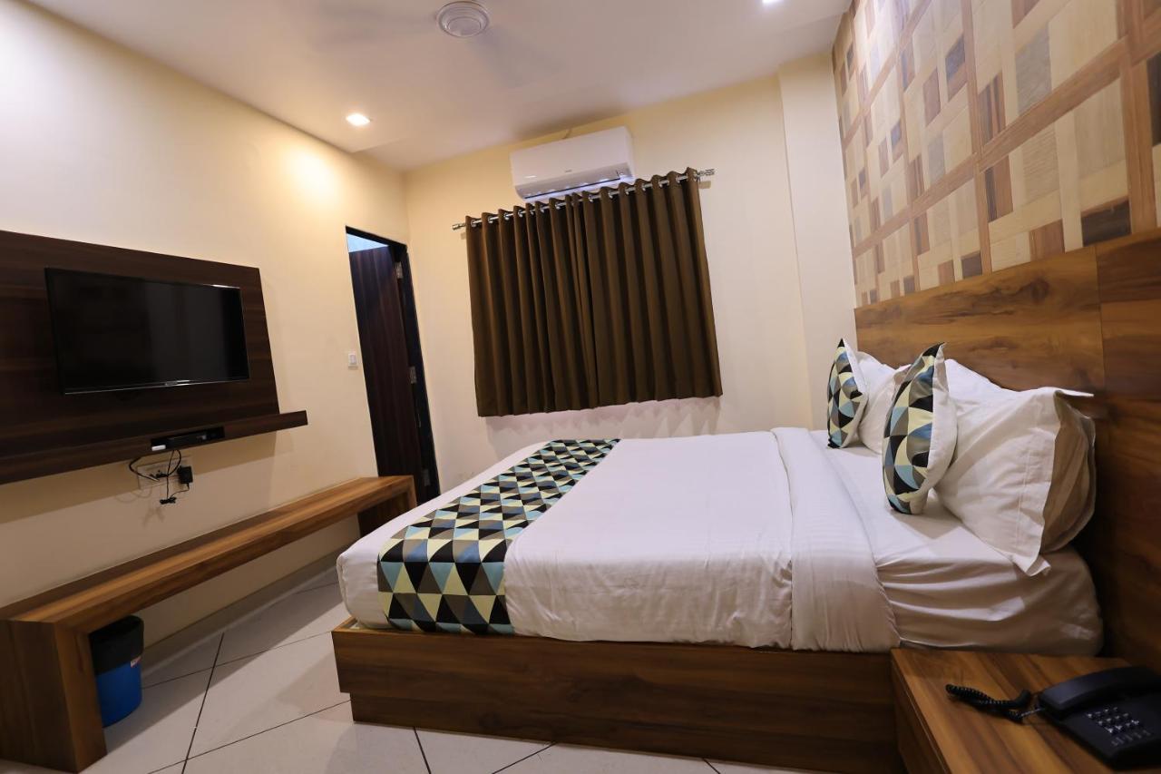 Maruti Group Of Hotels - Shri Naman Nathdwara Exterior photo