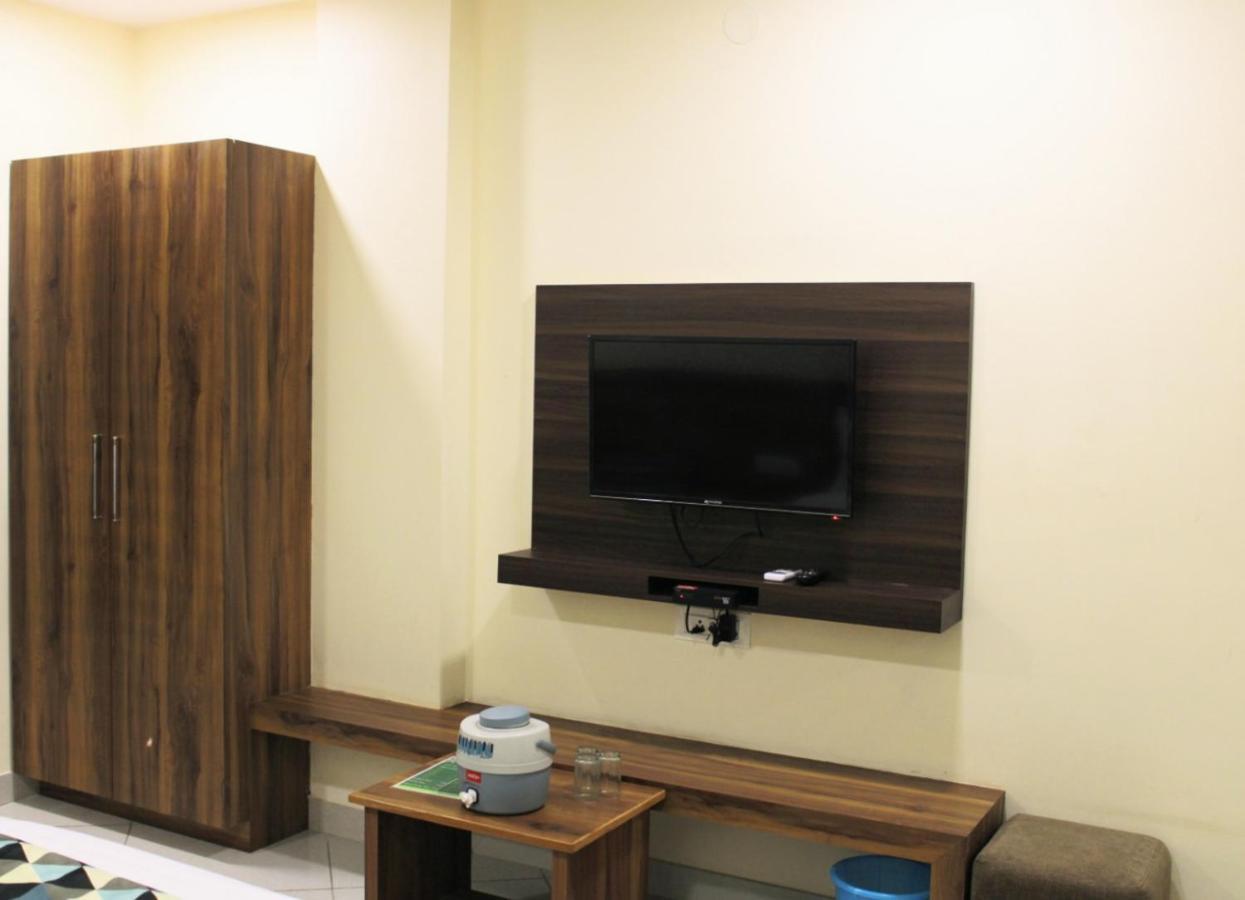 Maruti Group Of Hotels - Shri Naman Nathdwara Exterior photo